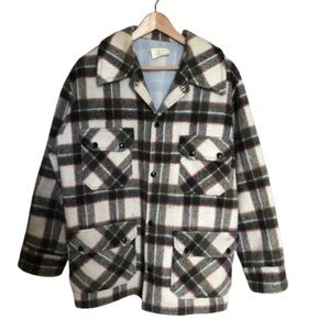 Vintage Plaid Wool Men's Chore Barn Jacket Medium